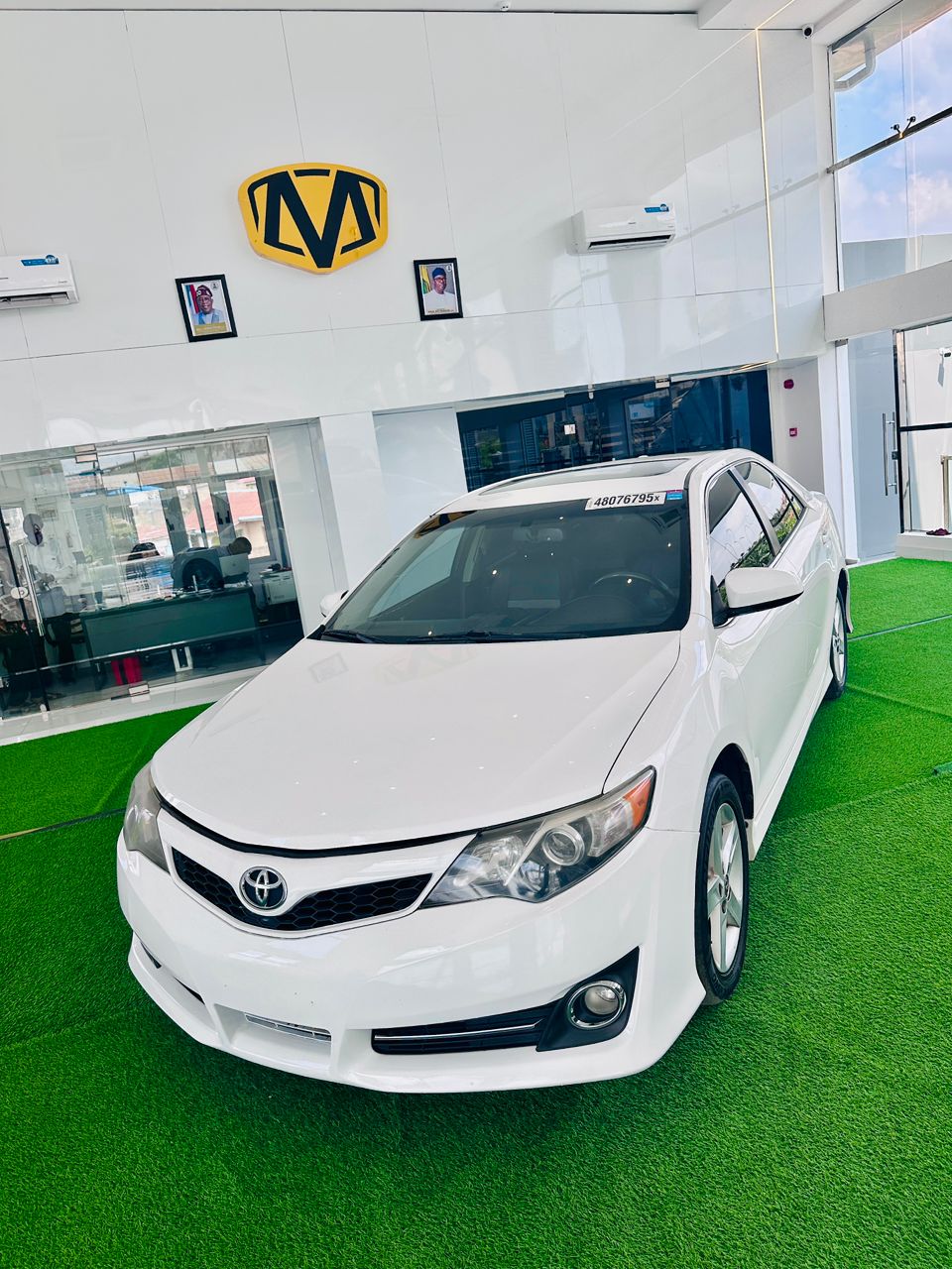 Toyota Camry SE(SPIDER)